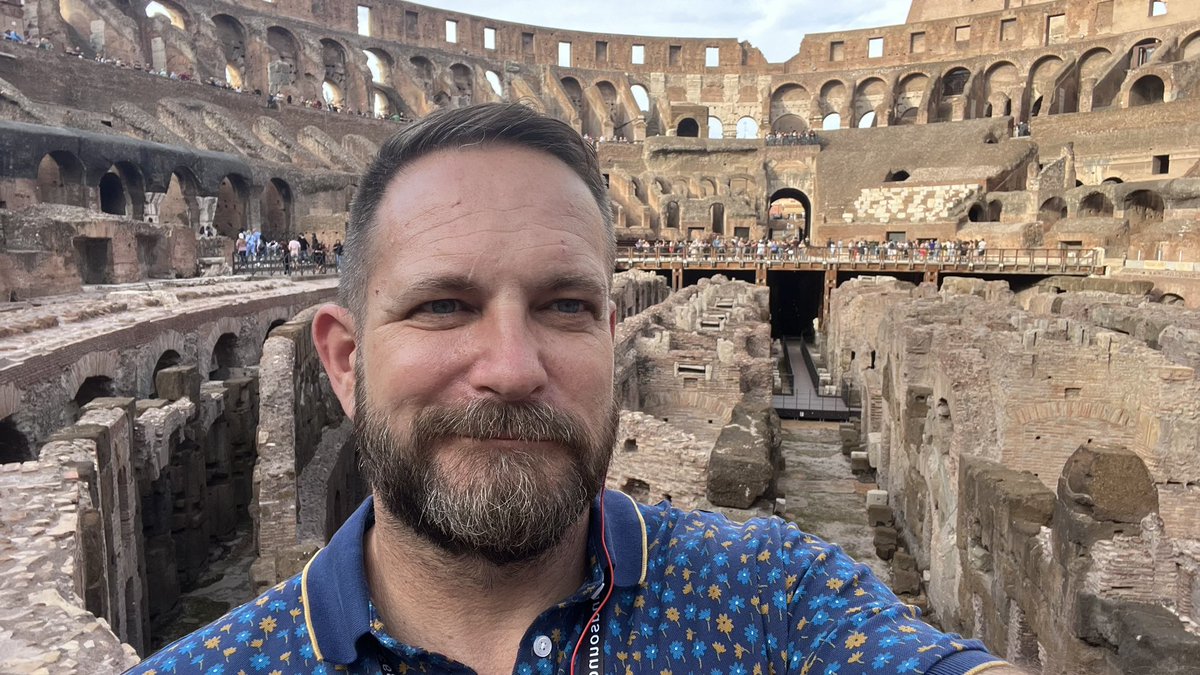 Seattle Dad on Twitter "What’s your favorite gay bar in Rome?"