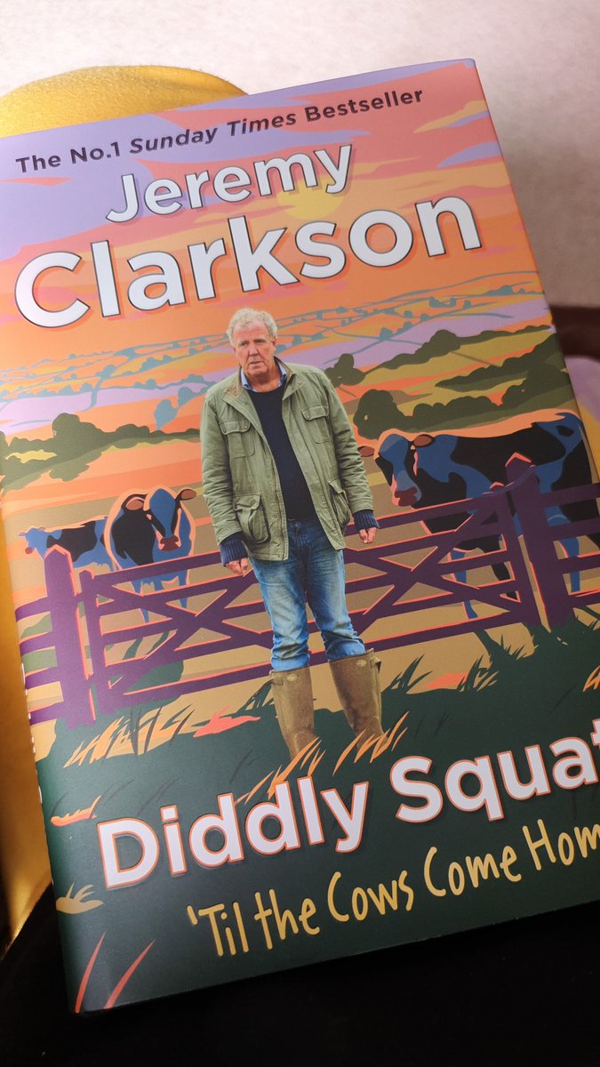 Kells2305's tweet photo. @JeremyClarkson it's arrived! So looking forward to starting this...I loved your first book! https://t.co/rTyxbiIGy0