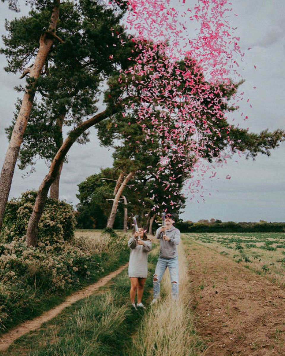 taylorrclark's tweet photo. Mom &amp; Dad can’t wait to meet you💗 https://t.co/3EB3k9Liic