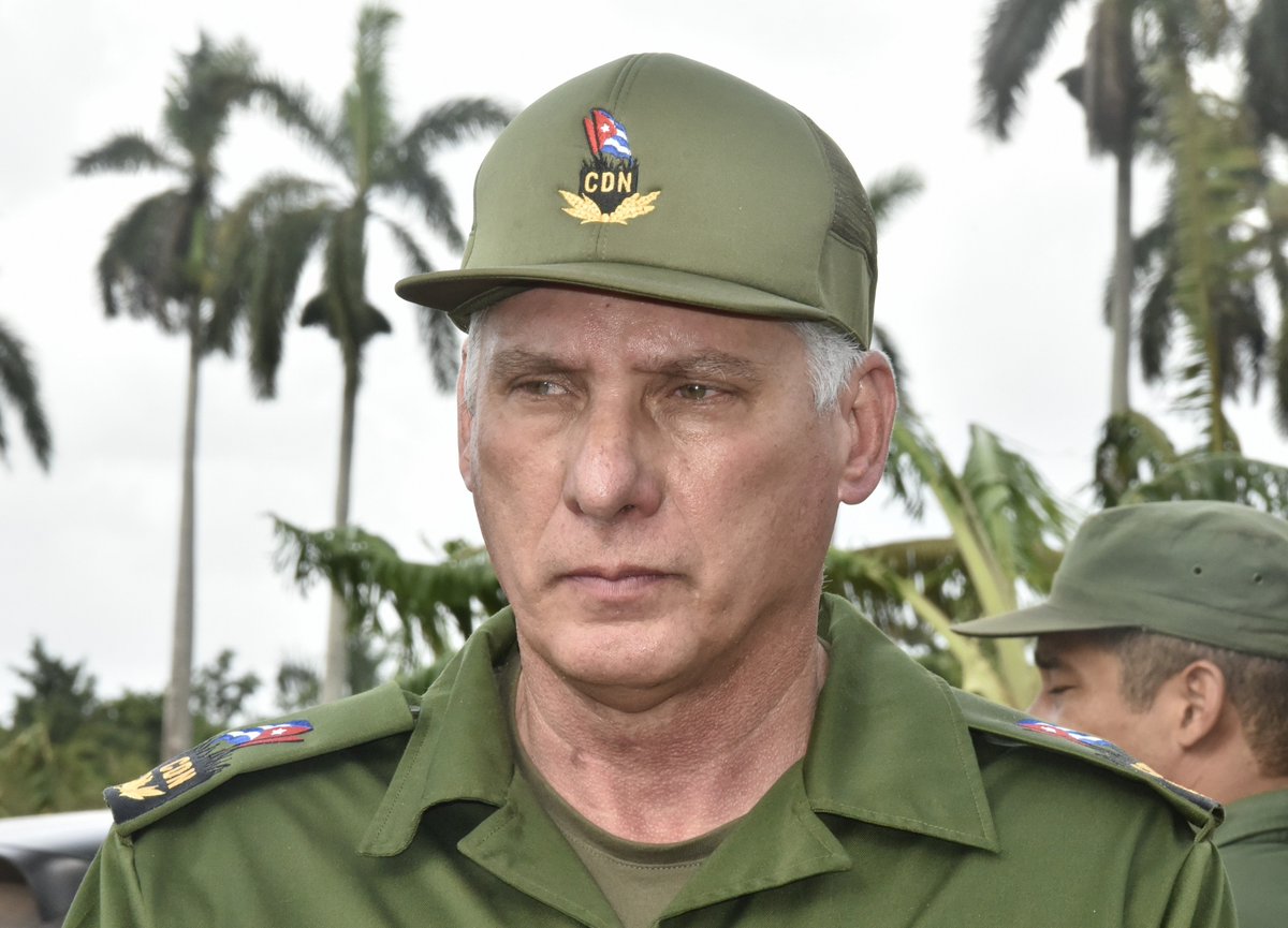 .<a href="/DiazCanelB/">Miguel Díaz-Canel Bermúdez</a>: "Si trabajamos duro, saldremos más rápido adelante"
👉pcc.cu/noticias/inter… #Cuba #FuerzaCuba #FuerzaPinar