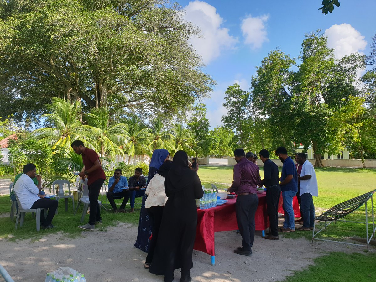 FeevakH's tweet photo. ޞިއްޙީމަރުކަޒުގެ އެކްސްޓެންޝަން މަސައްކަތުގެ ކޮންޓްރެކްޓަރ [ފާސްޓްލައިން ޕްރައިވެޓް ލިމިޓެޑްއިން] މަސައްކަތު ސައިޓާއި ޙަވާލުވުން
@MoHmv @AyyaRiza https://t.co/OVyEMeBQtH