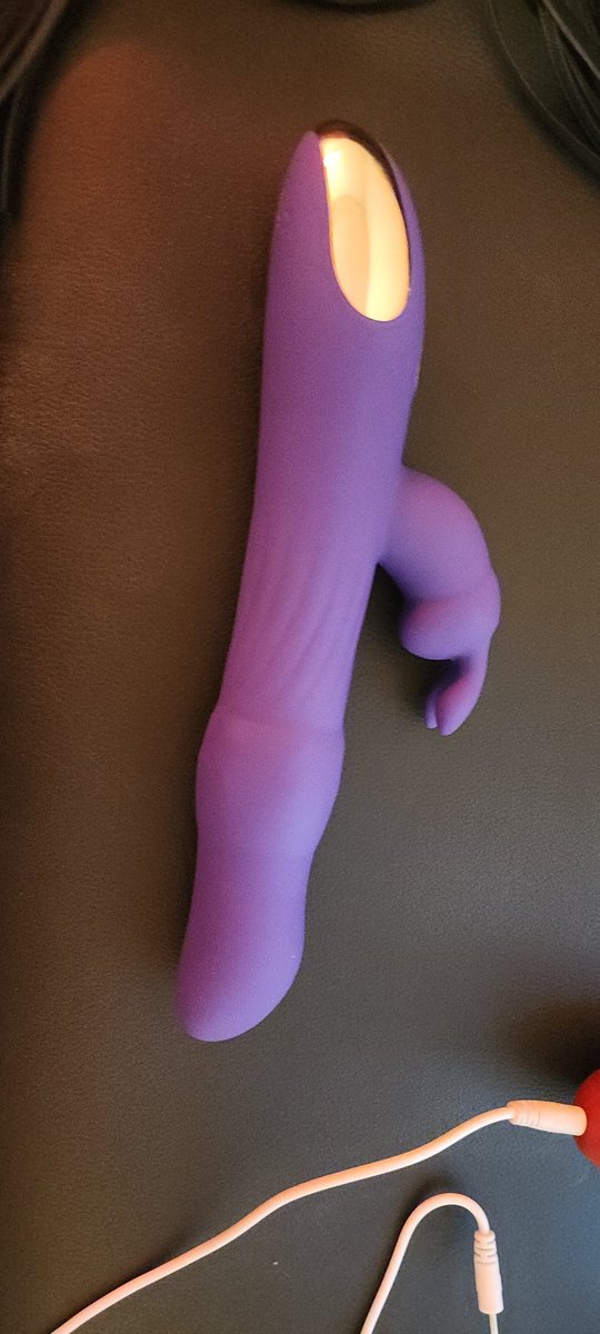 DaddyIsland710's tweet photo. @martincelpin came thru with this new awesome rabbit for me to wear out my subs with https://t.co/YQKDGXLkt9