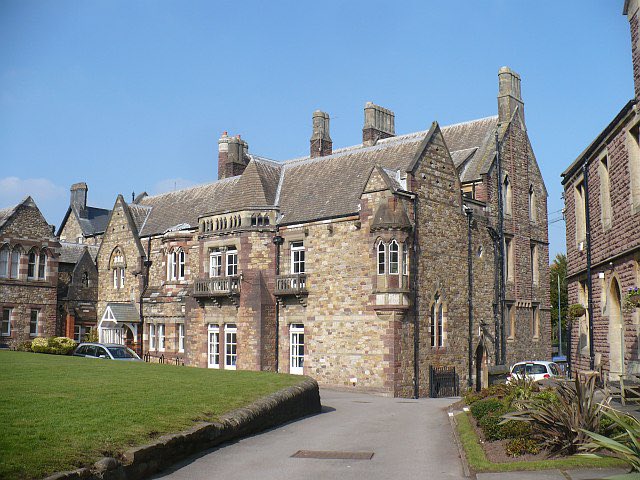 RevFrEdward's tweet photo. On this Michaelmas, prayers for all those who were formed for Priestly Ministry at the former St Michael’s Theological College, Llandaff #Michaelmas #MichaelmasDay #priestlyformation #priesthood https://t.co/DRZ0KUNOYP