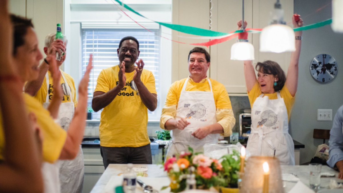 foolfoundation's tweet photo. Shout-out to a team that is working together toward a united vision of Financial Freedom for all. #throwbackthursday #financialfreedom #foolfoundation #unitedvision #fool https://t.co/B8zze0nKj7