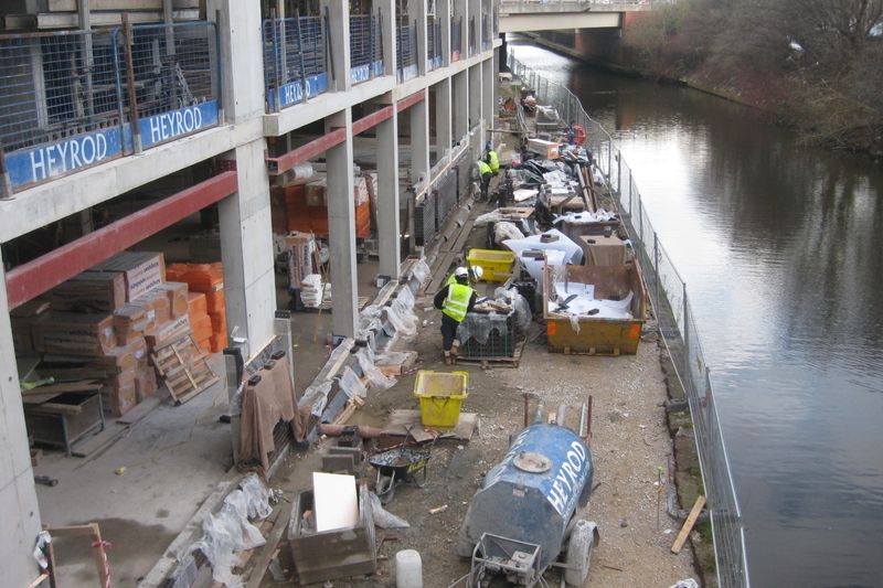 Specialist #Contractor <a href="/TraceBasements/">James Hockey</a> waterproofed the <a href="/hotelfootballuk/">Hotel Football</a>  Manchester, using a combination of Newton #waterproofing systems to protect the complex structure, featuring a #football pitch on the roof &amp; 135 bedrooms! #Construction

Read more: bit.ly/3UHhtxT