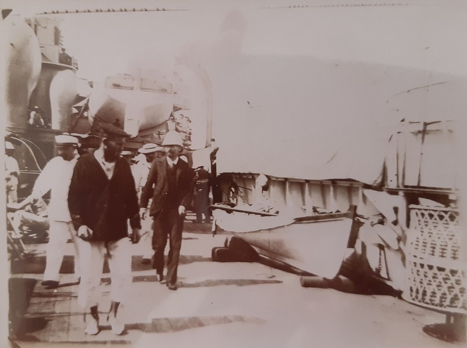 metropolerennes's tweet photo. Et si vous aidiez le @museedebretagne ? 🧐 Participez à un achat exceptionnel : celui de photographies inédites autour de l'affaire #Dreyfus ! Un financement participatif est lancé pour les acquérir et les mettre à disposition de tous 👇
https://t.co/aqveq8zAFj #Rennes https://t.co/LRSusxvfRm