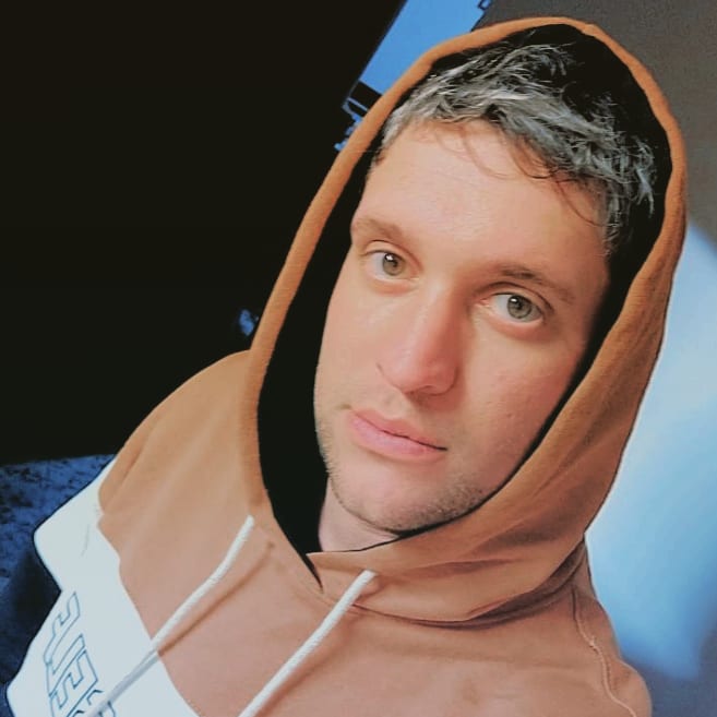 14frann18's tweet photo. #NuevaFotoDePerfil https://t.co/YZ0QM2UD8Z
