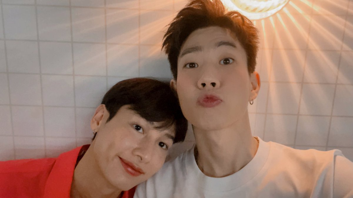 dilftawi's tweet photo. here some offgun selfies cause i miss them 🥹 https://t.co/lMG5rFNN19