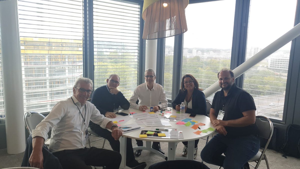 de BOUVET tweet media