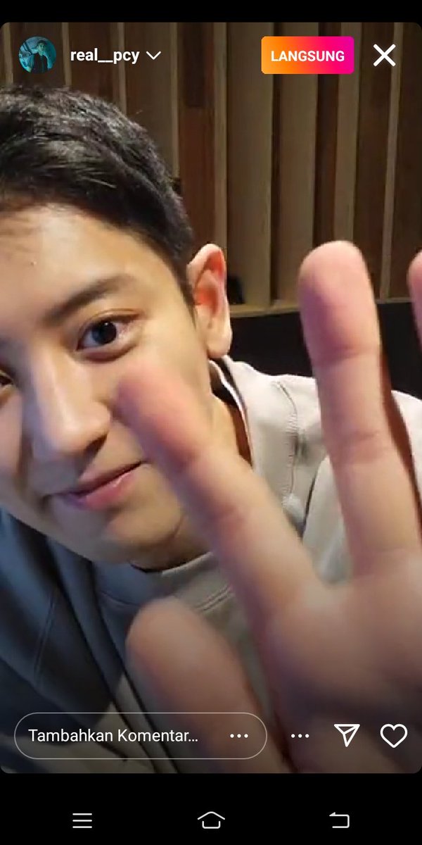 loeyyna_'s tweet photo. Mo nangisss park Chanyeol 😭😭😭 https://t.co/xUA8Q7wT7C