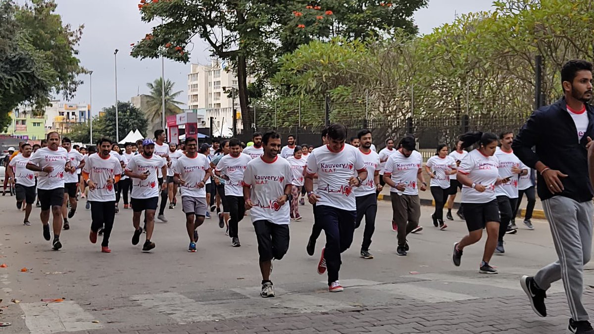 KauveryB's tweet photo. Bangalore !!! We have stunned the Electronic City with our electrifying event KAUVERY BEAT on the occasion of World Heart Day. Witness the Vibes...........
#KauveryHospital #BEAT #WorldHeartDay2022 #walkathon #marathon #cyclathon #healthyheart #healthyou https://t.co/oROroTzXBd