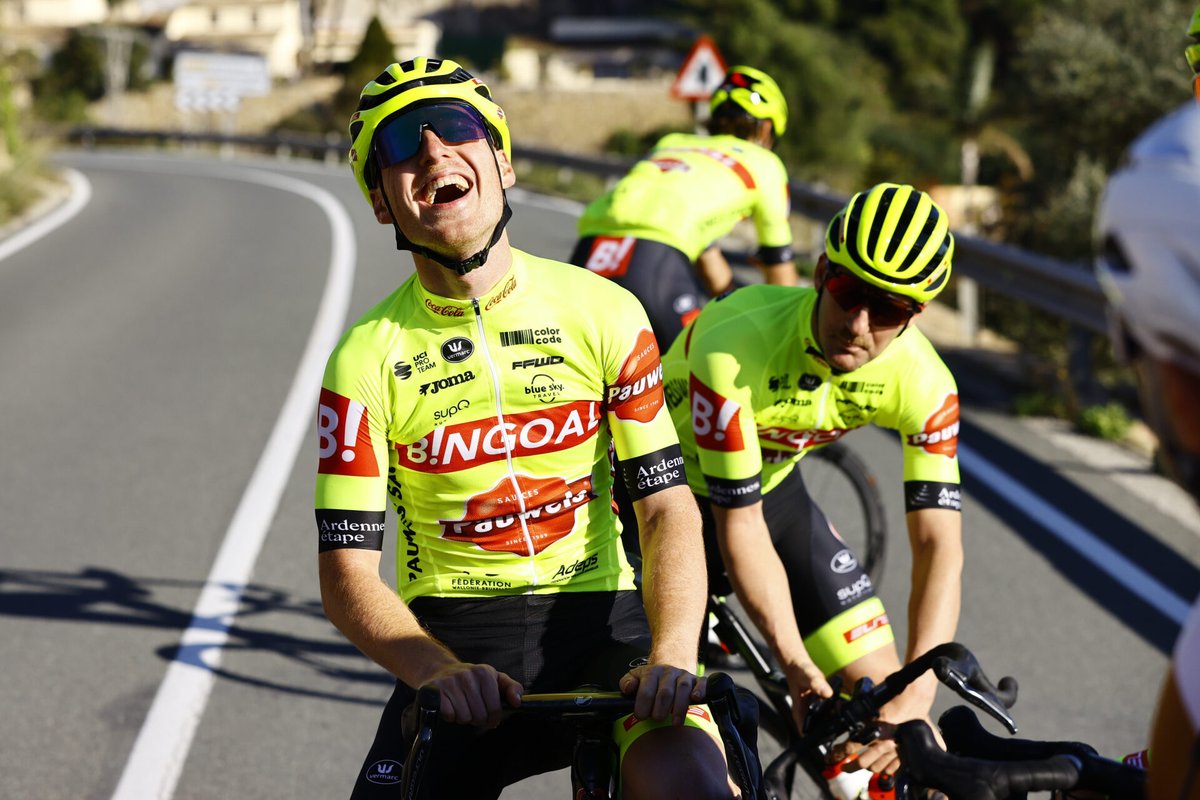 ROTOR_bike's tweet photo. Meet the @bingoalpauwels 🇧🇪
Team sponsored by #ROTOR, which uses the #2INPOWER meter in trainings and races all over Europe 🇪🇺, present in the most important classics of the World Tour calendar such as the #ParisRoubaix or the #RVV
Bingoal crankset ➡️ https://t.co/6mHfPQWmnJ https://t.co/xKfHWV09K9
