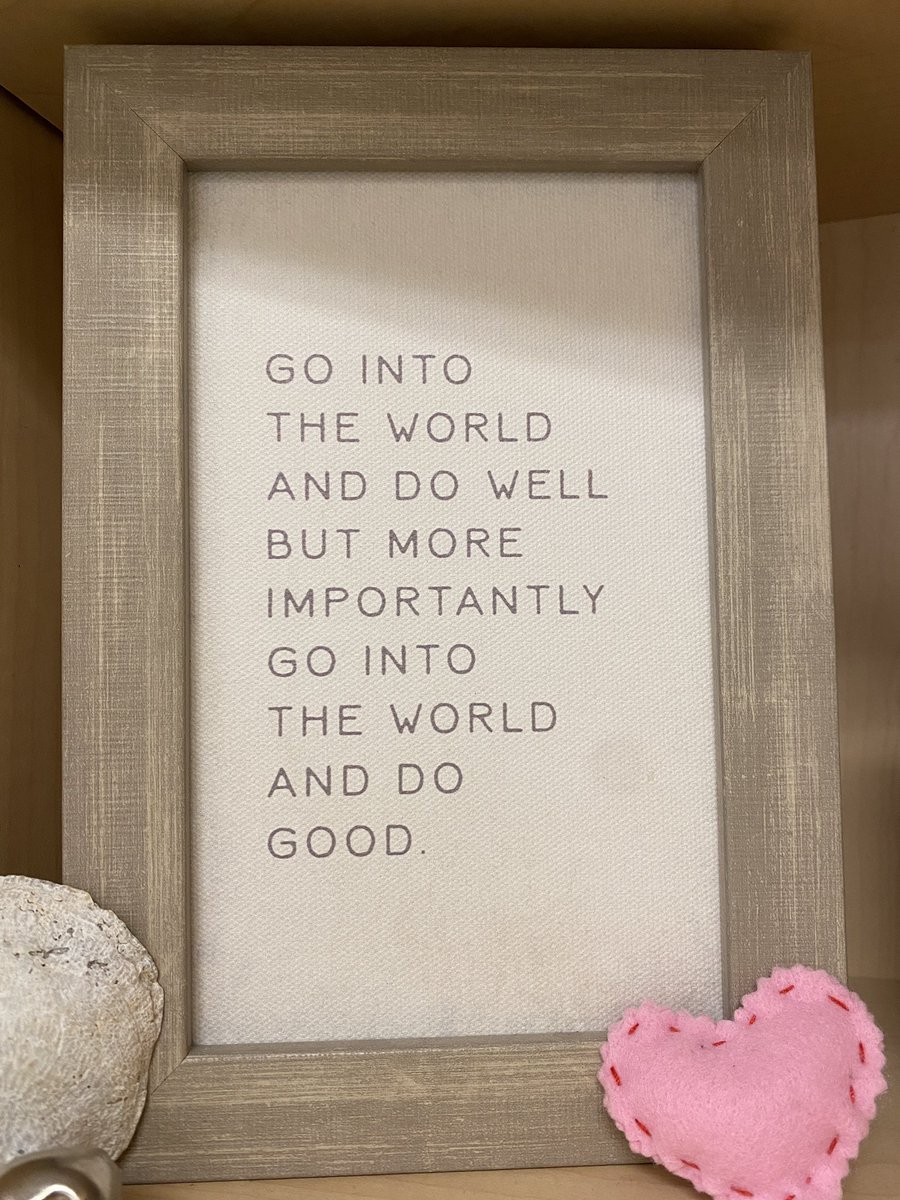 fiorekinders's tweet photo. A favorite quote of mine in Room 4 💛 #WEareLakota #NeedToSucceedCECS  @Creeksidetweet https://t.co/Gv6CGPDAnW