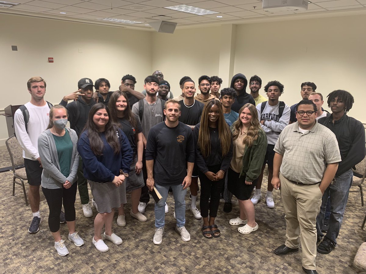 WBCBowie's tweet photo. A blessing to be a part of the UMD Bible study with @Zach_Campbell3 and @Known_ministry /@KyleAustinCFC Tuesday! Amazing turn out! https://t.co/oli9Ww1tyl