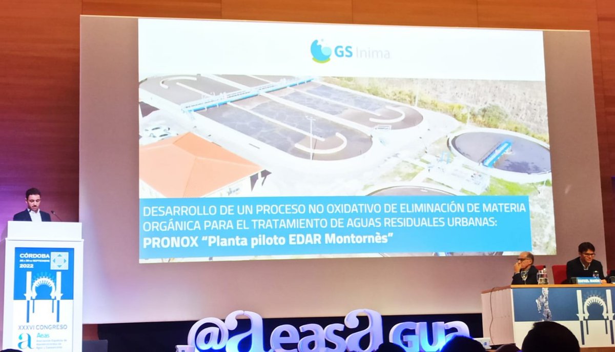 GsInima's tweet photo. Hoy nuestro compañero Oriol Carbó participó en la sesión de #innovación del Congreso de @AeasAgua  con una presentación sobre el Proyecto Pronox. Una proceso alternativo para el tratamiento de #EDAR's que permite ahorrar hasta el 40% del consumo eléctrico. #weInima #CongresoAEAS https://t.co/YljQ08Y8gI