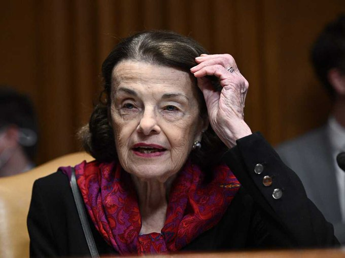 FedUpSenators's tweet photo. Dianne Feinstein (D - CA) https://t.co/61PoyqBSQr