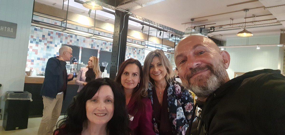 onlineguruUK's tweet photo. More networking ✔️
More connections ✔️
More collaborations ✔️
More coffee dates ✔️
More awareness to what we all do ✔️
More chance to be #bestknown ✔️

Thanks to Jeannie Shapiro for putting on another epic event xx #chiswick https://t.co/U2GdOVl7ZY