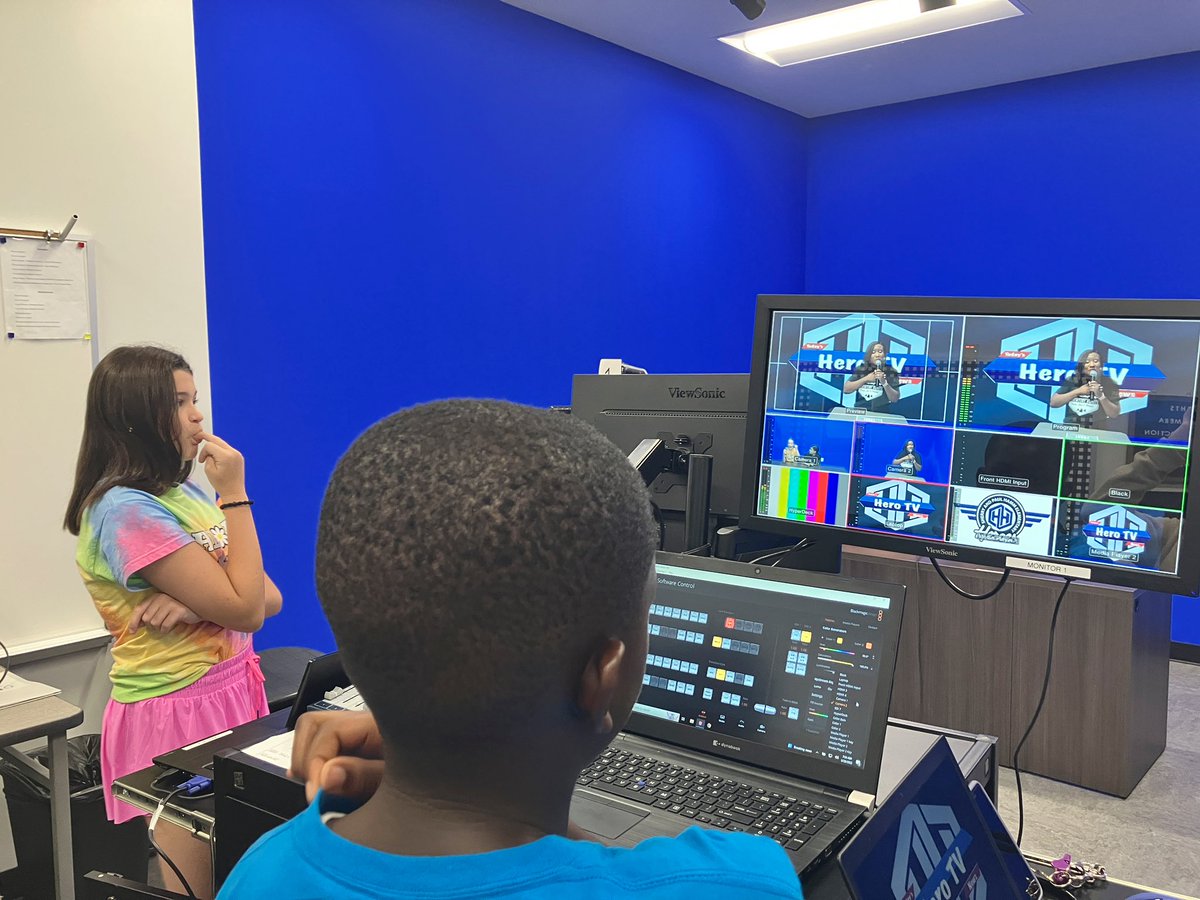 mk_marston's tweet photo. Rise &amp; shine it’s broadcast time for Hero TV! We love having #HammHeroes guest⭐️s on the announcements! Thank you @HMarshall_27 &amp; Mrs. Nickles for joining us today! @hammelem @_Nicole_Morgan_ #ItStartsHereRISD https://t.co/7zShFVvzKH