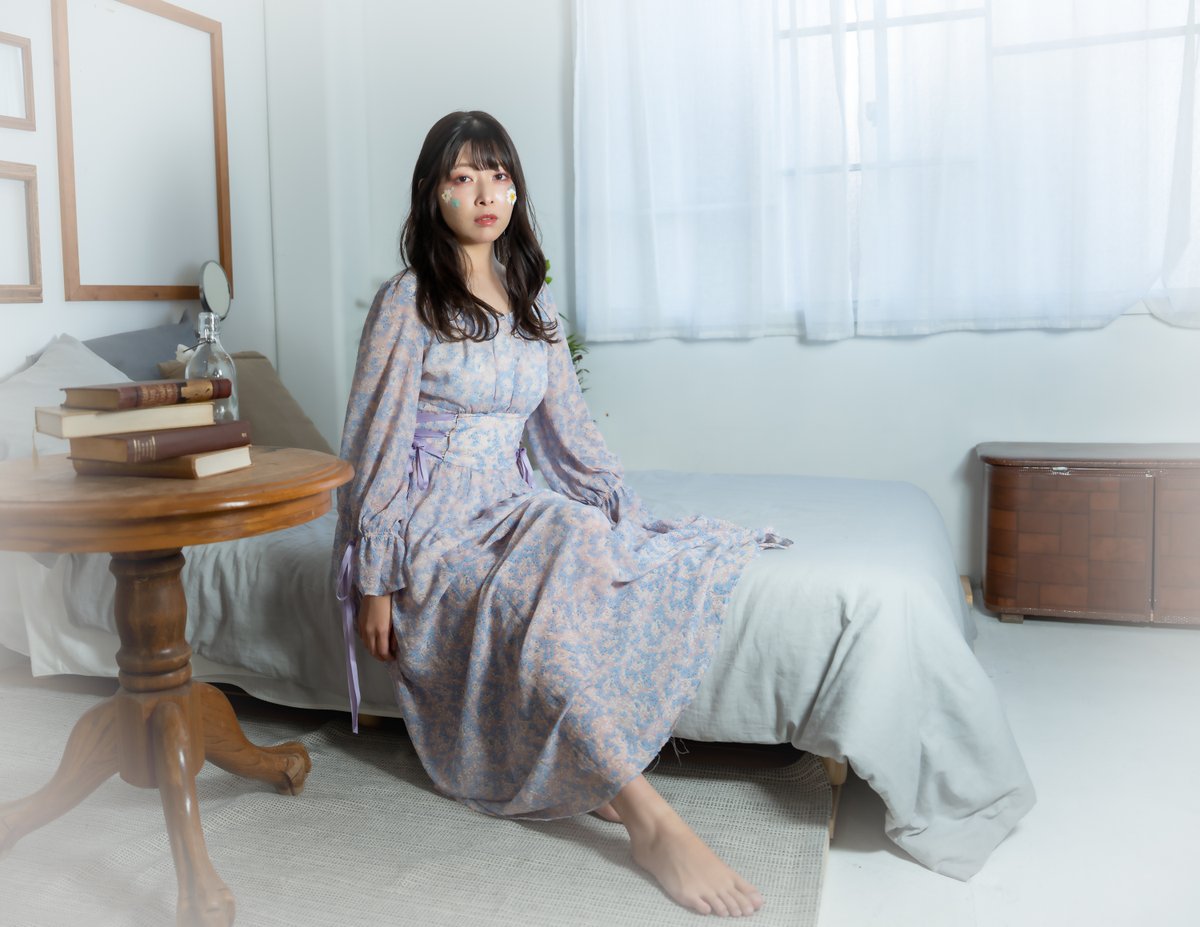 Tatsuroug's tweet photo. The first shot in the morning
モデルは、#小湊すみれ　ちゃん
#押し花メイク　#ラメ　#ポートレート　#Studio05
https://t.co/kr0snsT2L5 https://t.co/X4m2TDD9l6