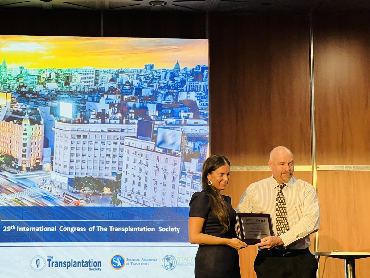 Congratulations to Dr. Maggie Connolly, #MGHsurgery resident, for receiving the 2021 XenoPrize at this year's <a href="/ttsorg/">TTS</a> conference for her paper published in Xenotransplantation on Humanized von Willebrand factor in xenotransplantation!