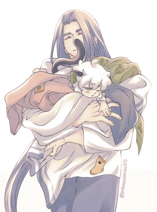 ぬくぬくの洗濯物の中で眠ってた小黒