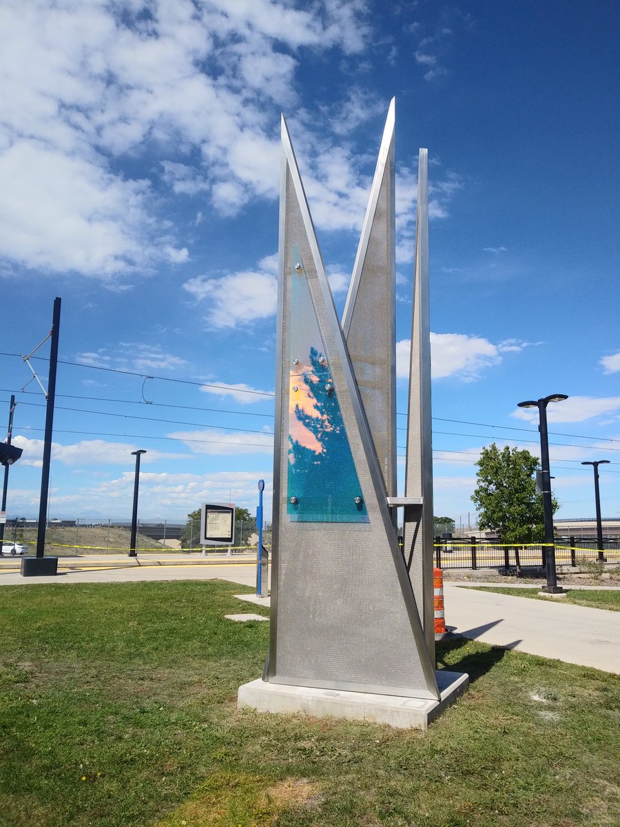 AuroraAIPP's tweet photo. Iliff Station got an UP-grade! Check out "Mountains" by @gordonheuther. Take a moment during your travels to peep the landscape around you, reflected in the Dichroic glass & projected onto the surrounding earth by the sun's rays.
#gordonhuetherstudio #auroraaipp #rtd #auroragov https://t.co/W53twZFqMD
