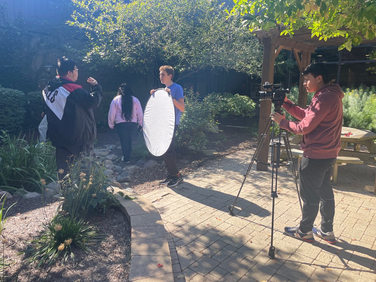TCDuPage's tweet photo. Multimedia students are learning techniques for filming outdoors. @tcdupage @TCD_Director #CTE #TCD #handsonmimdson #lightingtechnique https://t.co/rqFbkxWx5B