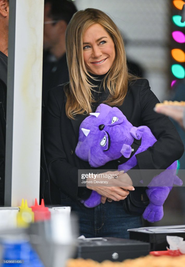 best of jennifer aniston tweet media