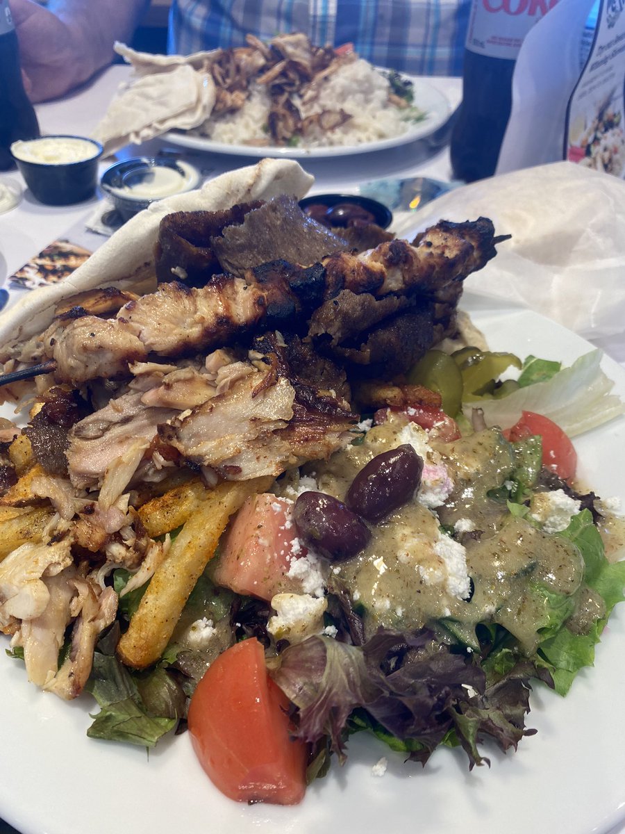 janet_moser's tweet photo. Really loved my first but definitely not last visit to Fredericton’s new #MezzaRestaurant absolutely delicious with friendly helpful staff #yummy #shwarma #hummus 🫒 🫒 https://t.co/NxUh3YF6K2