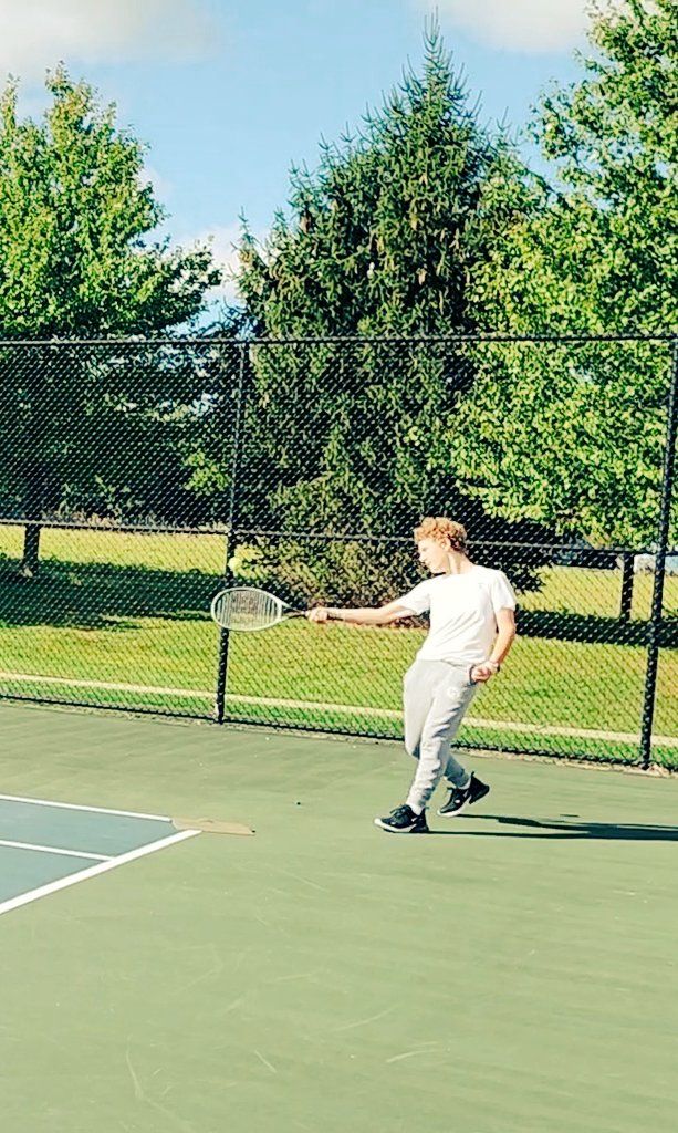 BHPracticalArts's tweet photo. Another Day in the Life of a PE Student - TRB. Working on various skills and emphasizing teamwork 🤗 https://t.co/rp0IWiWogX