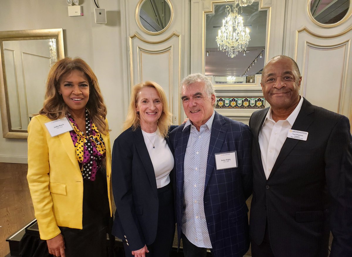 enjoielife's tweet photo. A pleasure to meet Sharon Matusik, new Dean of Business for the Ross School of Business @MichiganRoss last night! Cecil Shepherd @cecilshepherd, MBA 2000 & NY Alumni Club President, coordinated another interesting RossTalks New York alumni event. #RossTalks #UniversityOfMichigan https://t.co/woGzlddIDU