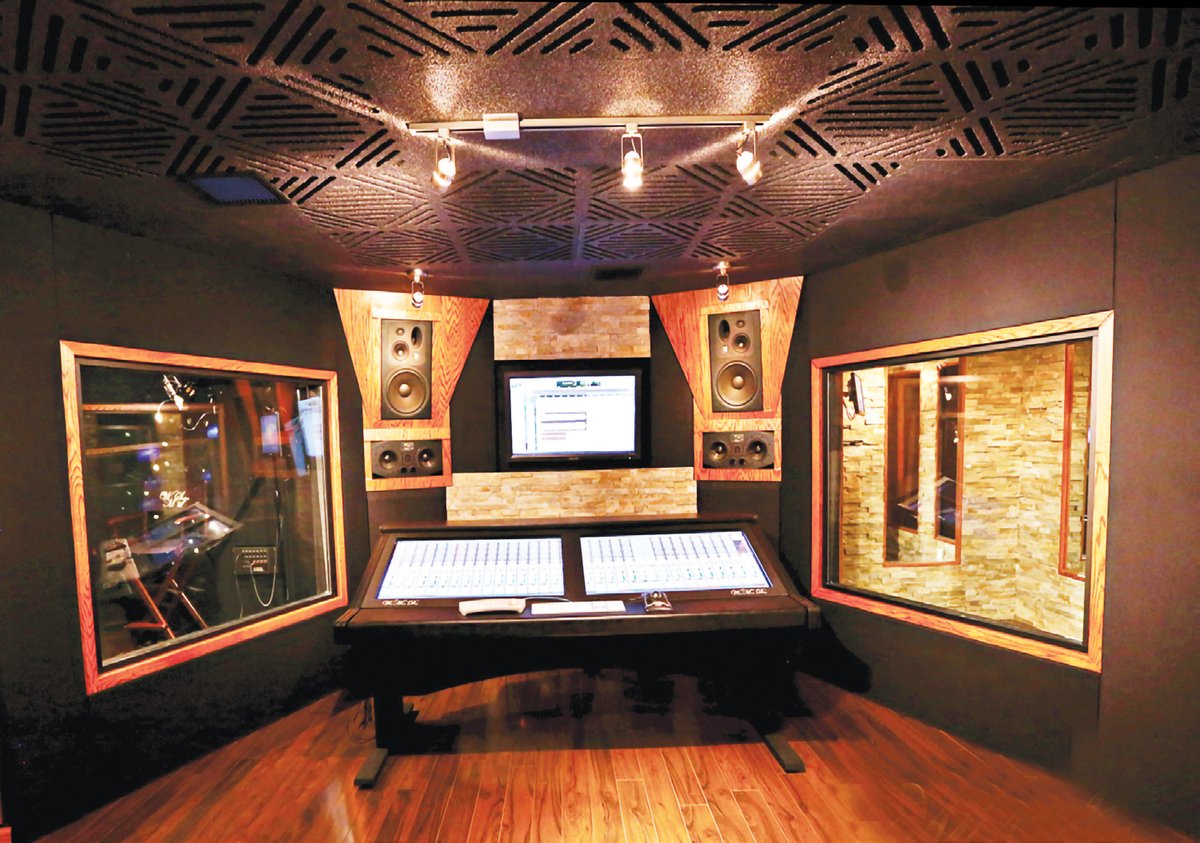 acogeometry's tweet photo. Keep the wanted sounds in and the unwanted noises out with Studio Windows
https://t.co/2tk2R815Id https://t.co/oknfwxfKbR