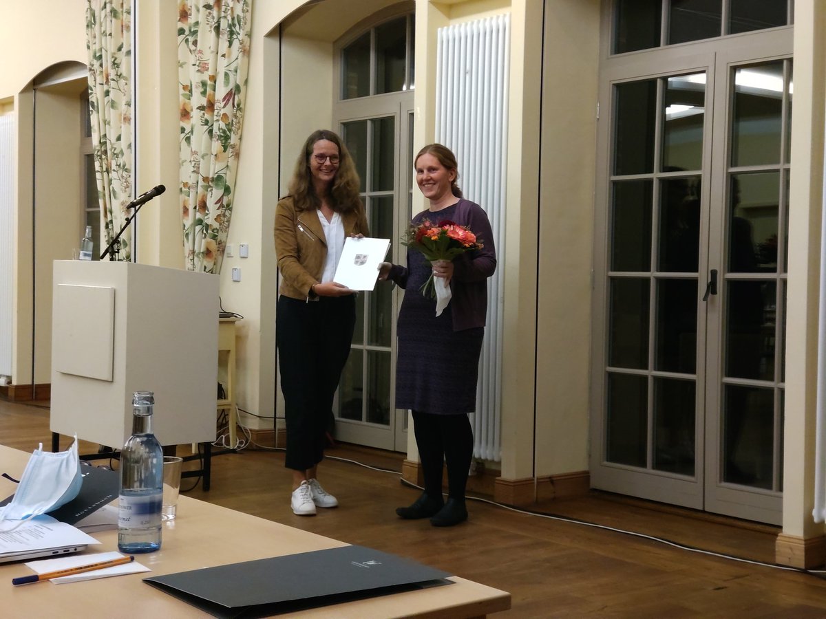 Dagmar Krefting (@kreftingdagmar) on Twitter photo Herzlichen Glückwunsch <a href="/dagmarwaltemath/">Dagmar Waltemath @dagwa@chaos.social</a> ! Die #Medizininformatik hat eine neue W3 Professorin @UMGreifswald <a href="/MII_Germany/">Medizininformatik-Initiative</a> 🎉🎉🎉 Herzlichen Glückwunsch <a href="/dagmarwaltemath/">Dagmar Waltemath @dagwa@chaos.social</a> ! Die #Medizininformatik hat eine neue W3 Professorin @UMGreifswald <a href="/MII_Germany/">Medizininformatik-Initiative</a> 🎉🎉🎉