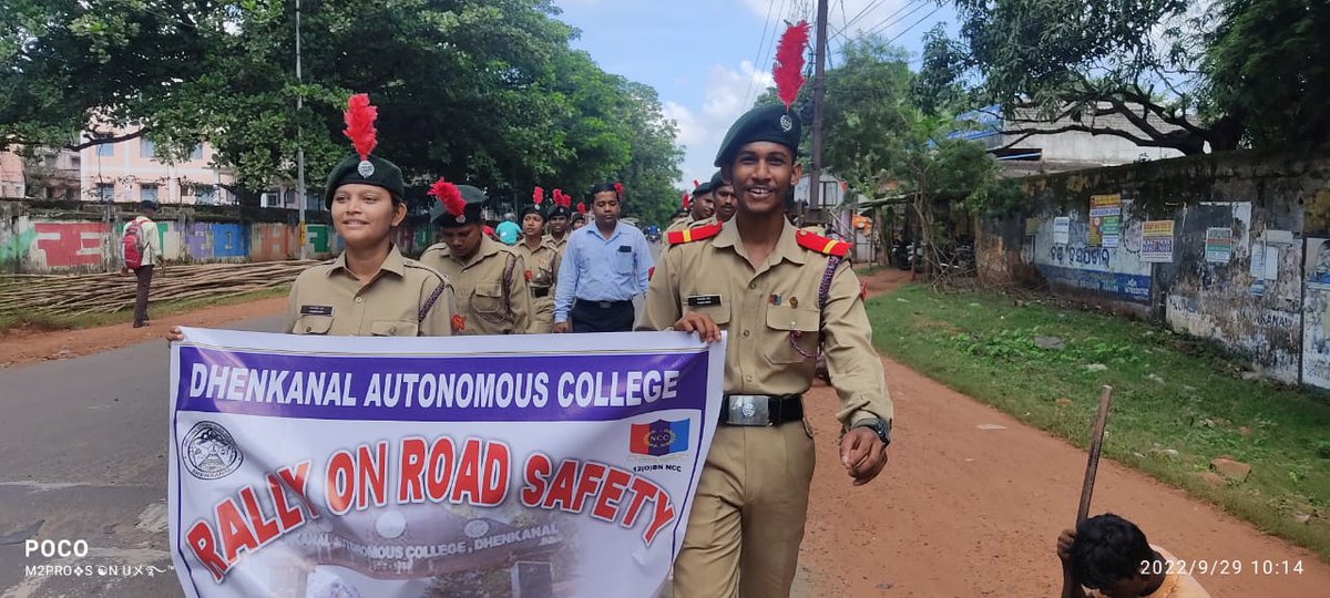 PRAKASH59720563's tweet photo. RALLY ON ROAD SAFETY WITH ESSAY COMPETITION BY NCC UNIT , DHENKANAL AUTONOMOUS COLLEGE, DHENKANAL, ODISHA under 12(O) NCC BN.... JAI HIND https://t.co/XB2dqlGEtu