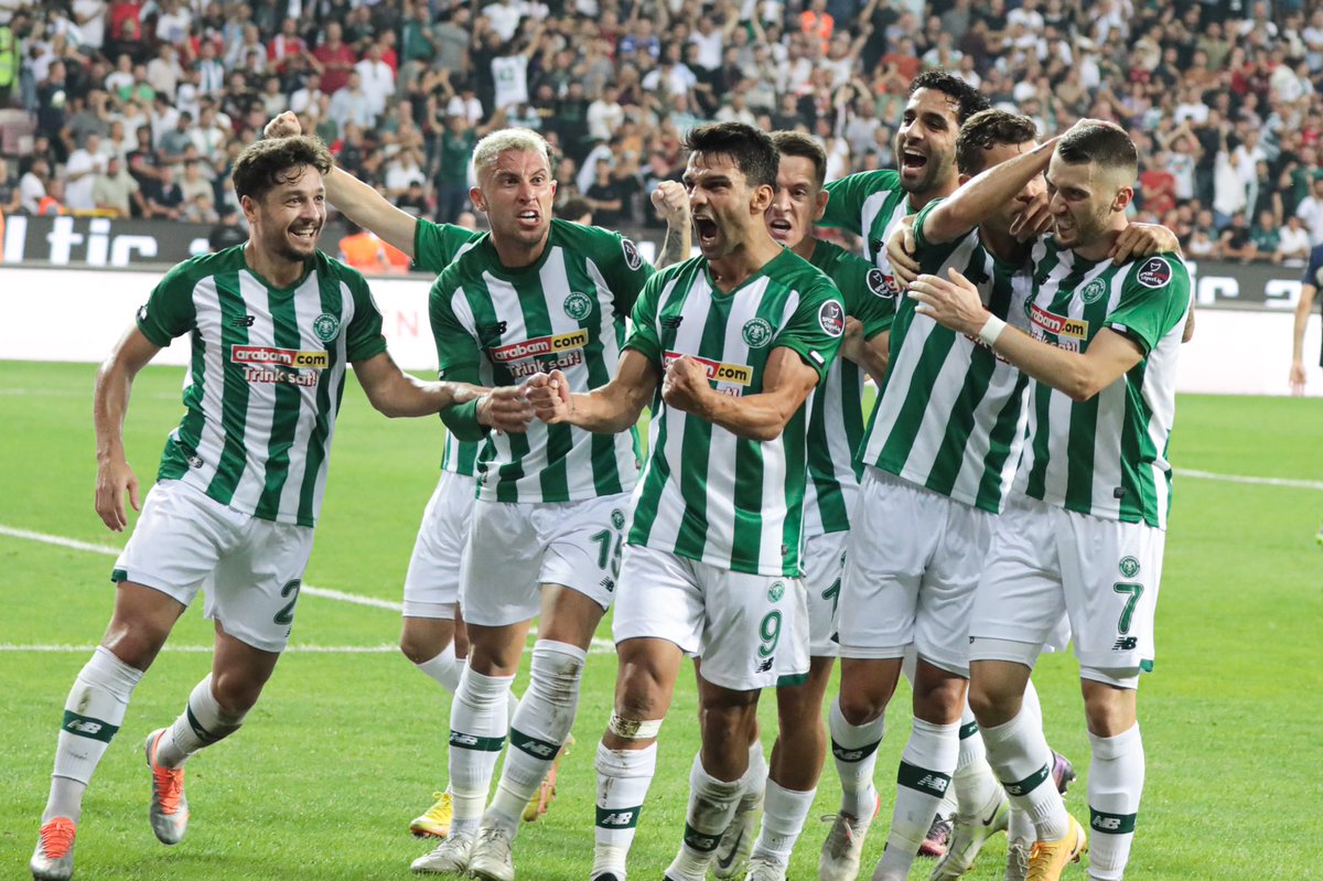 Biz seni birgünlük sevmedikki 💚💚#Zaferİcin30BinKonyalı