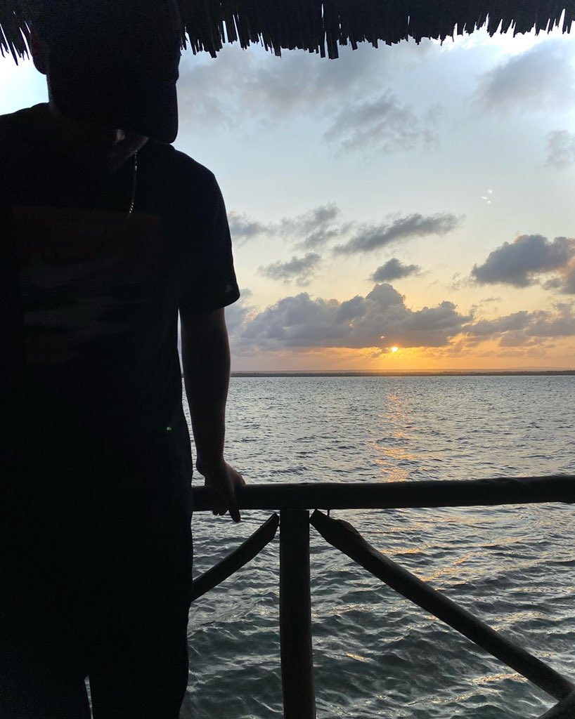 RabsFB's tweet image. Not a bad spot for octopus curry 🐙