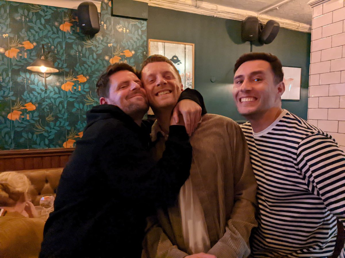 Ridiculous, eye-opening couple of days working at the Natural History Museum (wee guy ambition ticked off, somehow), meeting amazing new colleagues and linking up with some of my best mates. If Carlsberg etc.