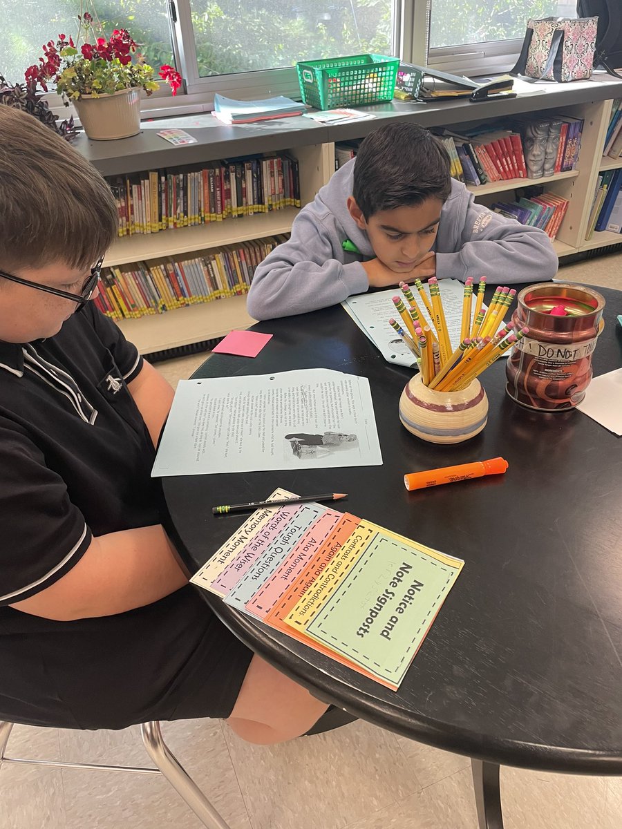 Maria Perdios (@mariaperdios) on Twitter photo 6th graders using the Reading Signposts to analyze Cynthia Rylant’s short story, “Shells”. #kylenebeers #nsmsvikings #readingcommunity <a href="/mrchill_nsms/">Damien Chillemi</a> 6th graders using the Reading Signposts to analyze Cynthia Rylant’s short story, “Shells”. #kylenebeers #nsmsvikings #readingcommunity <a href="/mrchill_nsms/">Damien Chillemi</a>