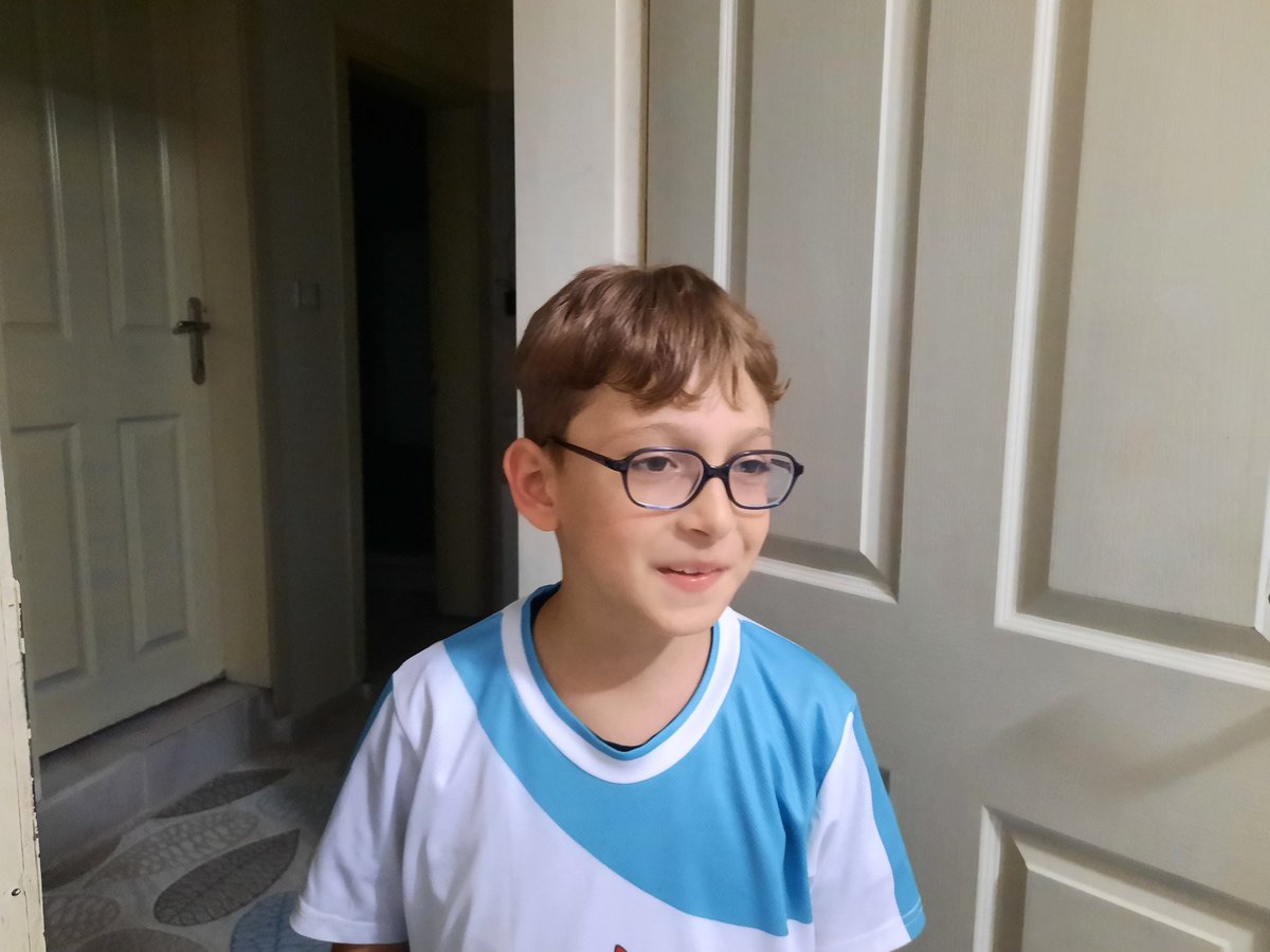 Kardesime tsukishima cosplay yapcaktim dogru duzgun foto cektirmedi(benzio die)