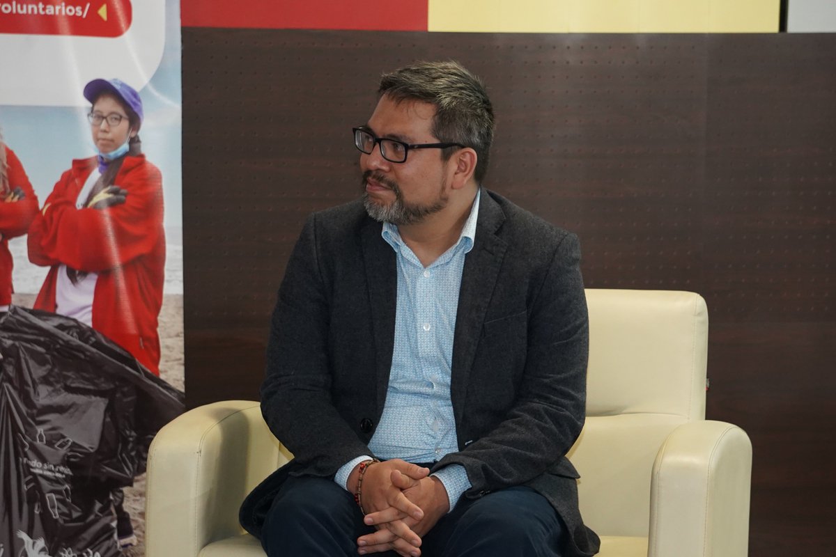 bicentenariope_'s tweet photo. Participaron el jefe de Programas y Proyectos de Sostenibilidad Corporativa de @_USIL, Ricardo Miranda; la exdirectora del programa PAIS y actual asesora de la @ATU_GobPeru, Killa Miranda; y el director de @casaronaldperu Jonathan Rossi La Cotera.
#BicentenarioPerú2024 🇵🇪 https://t.co/L7cyoqbecq