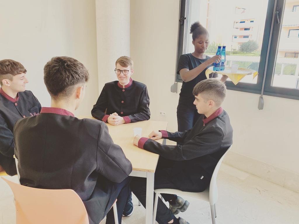 Marisa Ballester tweet media