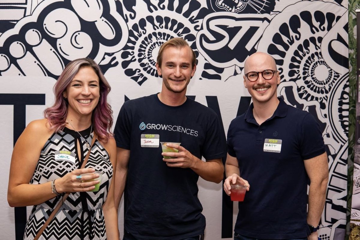 SpringBIG's tweet image. We wanted to give a huge shoutout to everyone who made our #springbig x #JARSCannabis co-marketing event last week such a success! 🤗

Special thanks to @PlantBodySoul 💙, JARS 🤝, @stiiizy 🌿, Rish Saini 📸 , and all the brands that came out to support! #cannabis