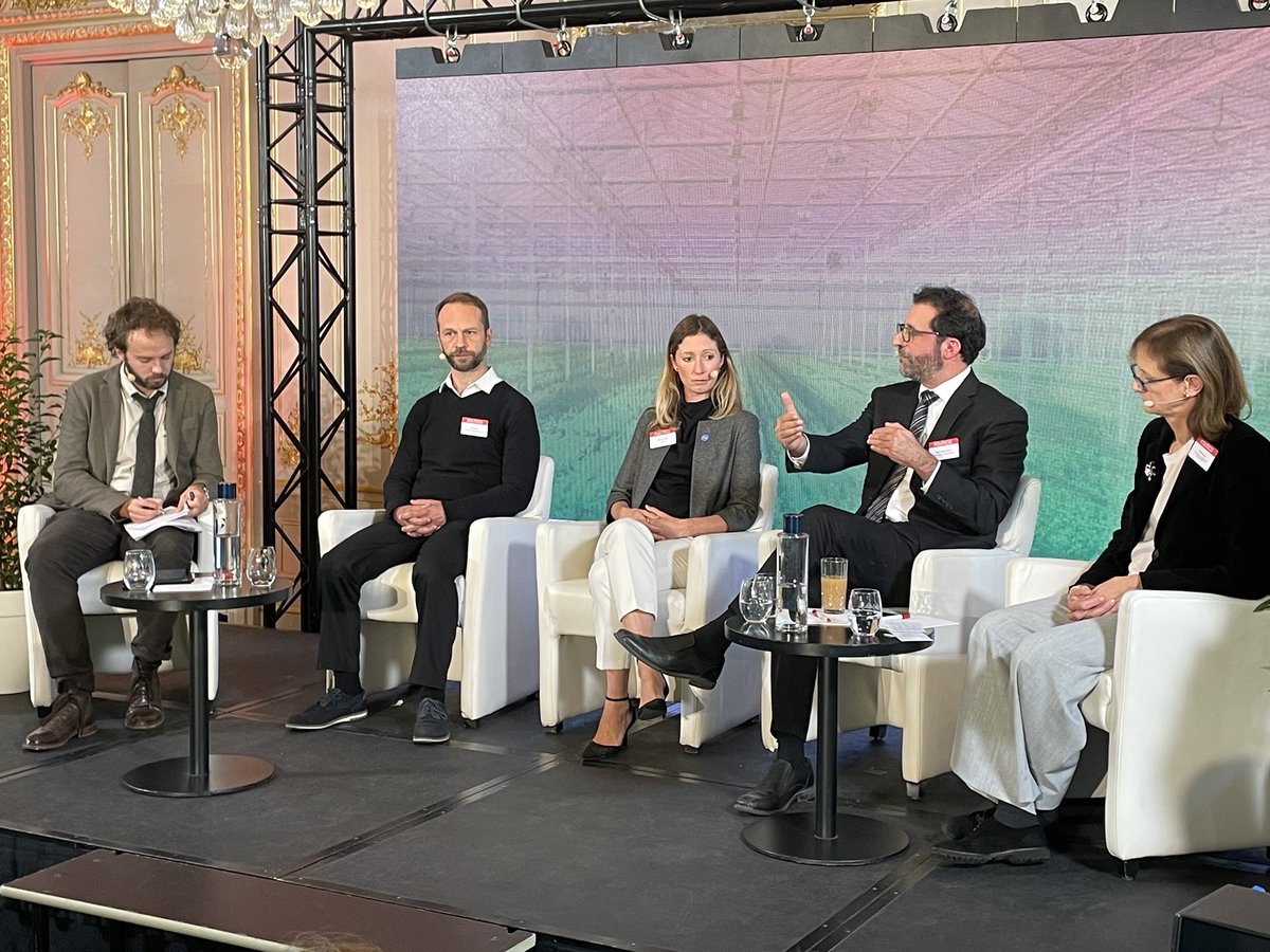 Excited to be in Paris for the <a href="/LivePOLITICO/">POLITICO Live</a> Future of Food &amp; Farming Summit, where I’m discussing the need for a science-based regulatory approach that enables farmers to leverage our innovative technologies #POLITICOAgriFood