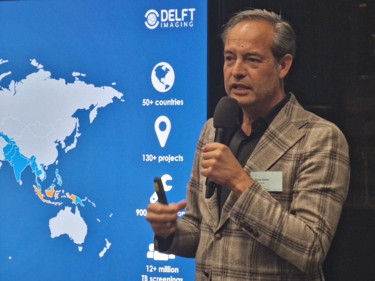 tudelftglobal's tweet photo. #DelftImaging envisions a world in which everyone can benefit from the modern worldwide advances in the healthcare field. With his affordable and easy-to-use #diagnostic imaging solutions aided by #ArtificialIntelligence Guido Geerts aims to improve peopleโs quality of life. https://t.co/NpFUBLQ3u2