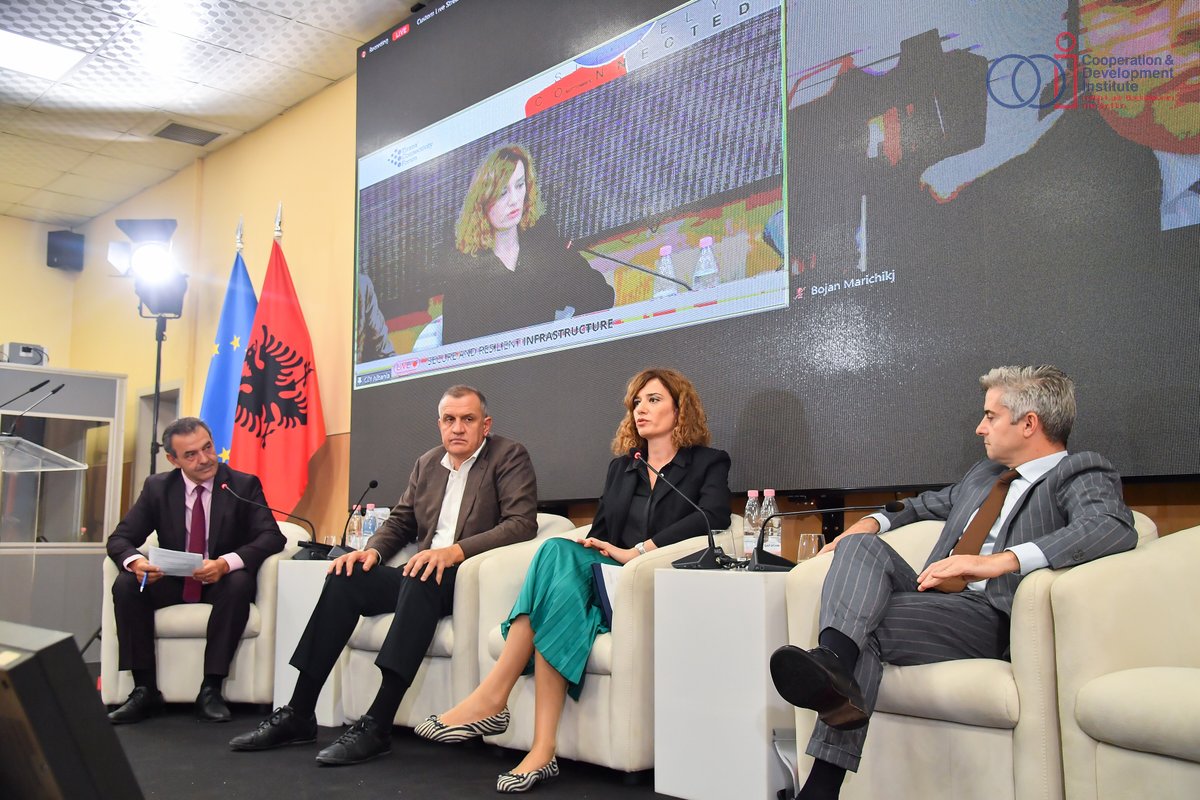 CDIAlbania's tweet photo. In case you missed #TCF22 here are some of the main takeaways from Day 1, Secure and Resilient Infrastructure:
🔵 #WaterborneConnectivity
🔵 #Railways
🔵 #InfrastructureProjectFunding
Thank you all for being part of this 8th edition 🙏
Full article 👉 https://t.co/effCVbkztF https://t.co/EnA1WYukde