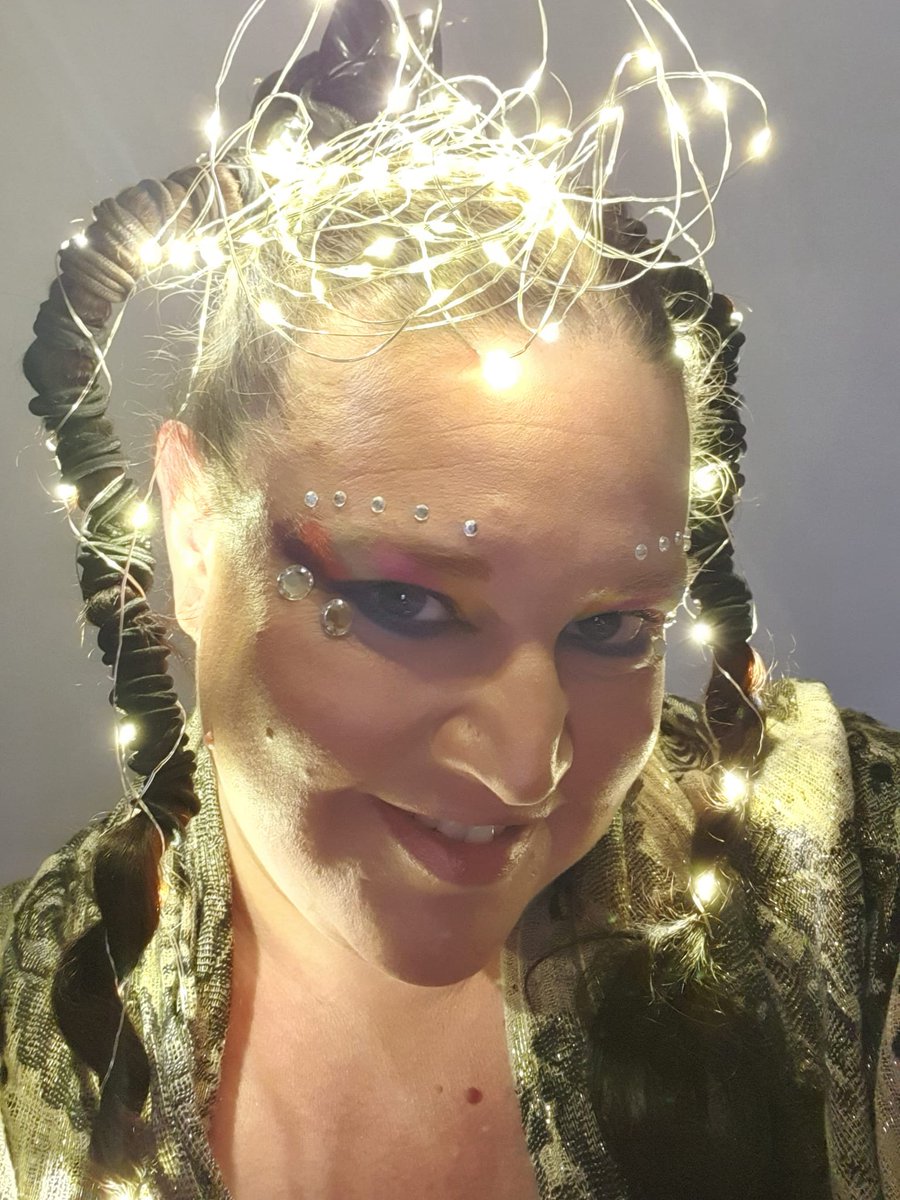 NaughtyMrsSmith's tweet photo. Day 29 of #SublimeSeptember with @hhrh2022 
29 - Bright
A very silly one from me today. A throwback from a lockdown fancy dress quiz night. Think it fits the bill for today though 😋
Can't believe tomorrow is the last day! https://t.co/E2oi5ntir0