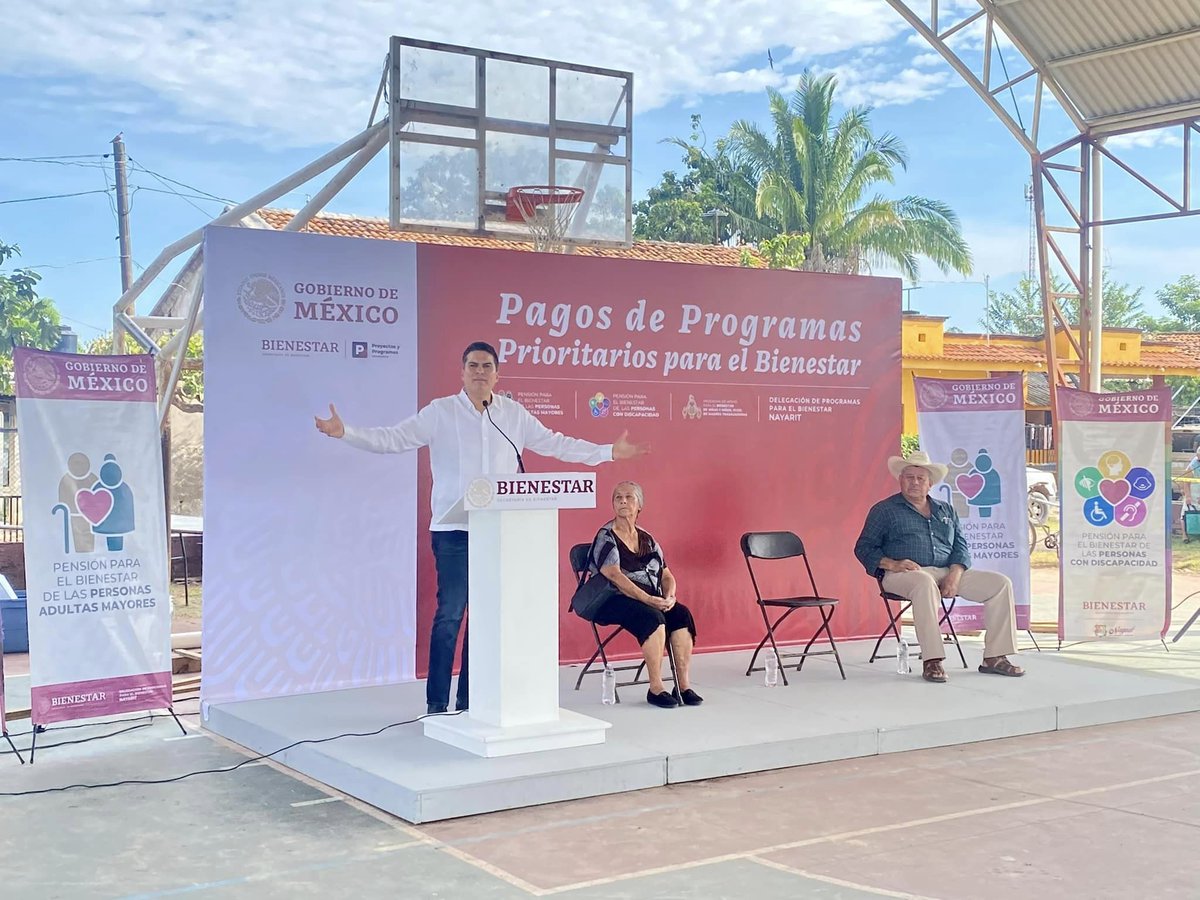 reporterosmx's tweet photo. Continua el pago de programas federales: Pavel Jarero. https://t.co/k3PmWRsH0n a través de @Las Noticias de Tepic Nayarit México y el Mundo https://t.co/S685gB6Nvy