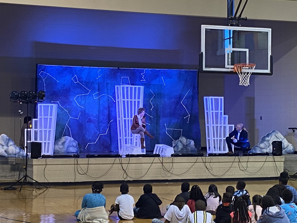 WestEndAcadBham's tweet photo. @WestEndAcadBham our scholars got to experience Amelia Earhart presentation from Birmingham Children’s Theater! They were engaged and attentive! #weaRockets @BhamCitySchools @drmysavage @prwill1052 @ChandraBlackmo8 @DrMarkSullivan @DawsonJermaine1 @4newzscoop https://t.co/vy15VtY6Lt