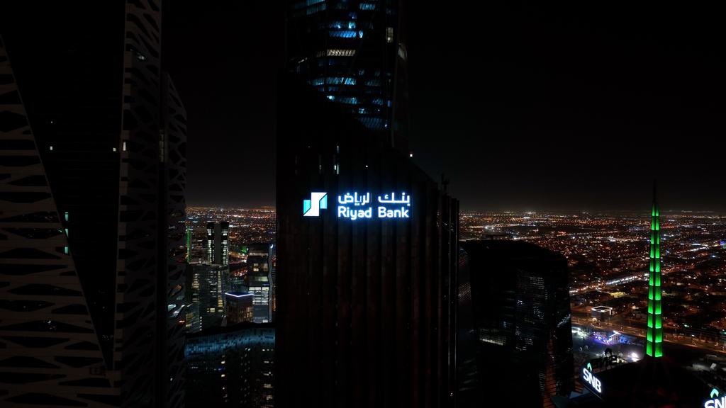 talsadhan's tweet photo. سعدنا اليوم بإطلاق الهوية الجديدة لـ #بنك_الرياض بحضور رئيس مجلس الإدارة المهندس عبدالله بن محمد العيسى وأعضاء مجلس الإدارة، وعدد من أصحاب السعادة والتنفيذيين، نستهل بها مرحلة جديدة نحو تحقيق رؤيتنا بأن نكون البنك الأكثر ابتكارًا والأجدر بالثقة.

#بنكي.. دائمًا معك 💙 https://t.co/4zIWkbpfUl