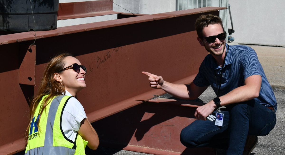 Fly_Nashville's tweet image. We continue to grow! Today, we celebrated the official topping out ceremony of our first satellite concourse to meet the demands of our unprecedented passenger growth. Thanks to @HolderConstruct and @CorganInc, and everyone working on this new project at BNA. #flynashville